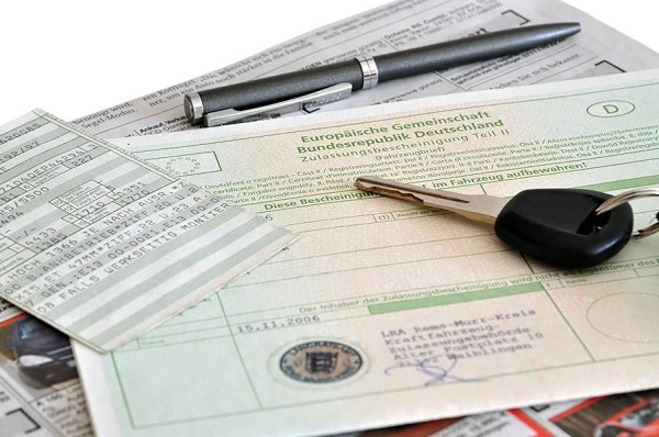 Провера докумената аутомобила